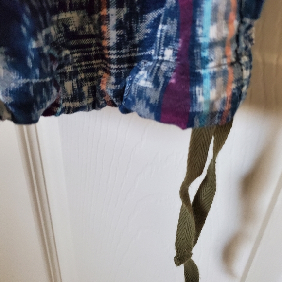 Freak N' Chic Cotton Crop Cargo Pants - Picture 4 of 7